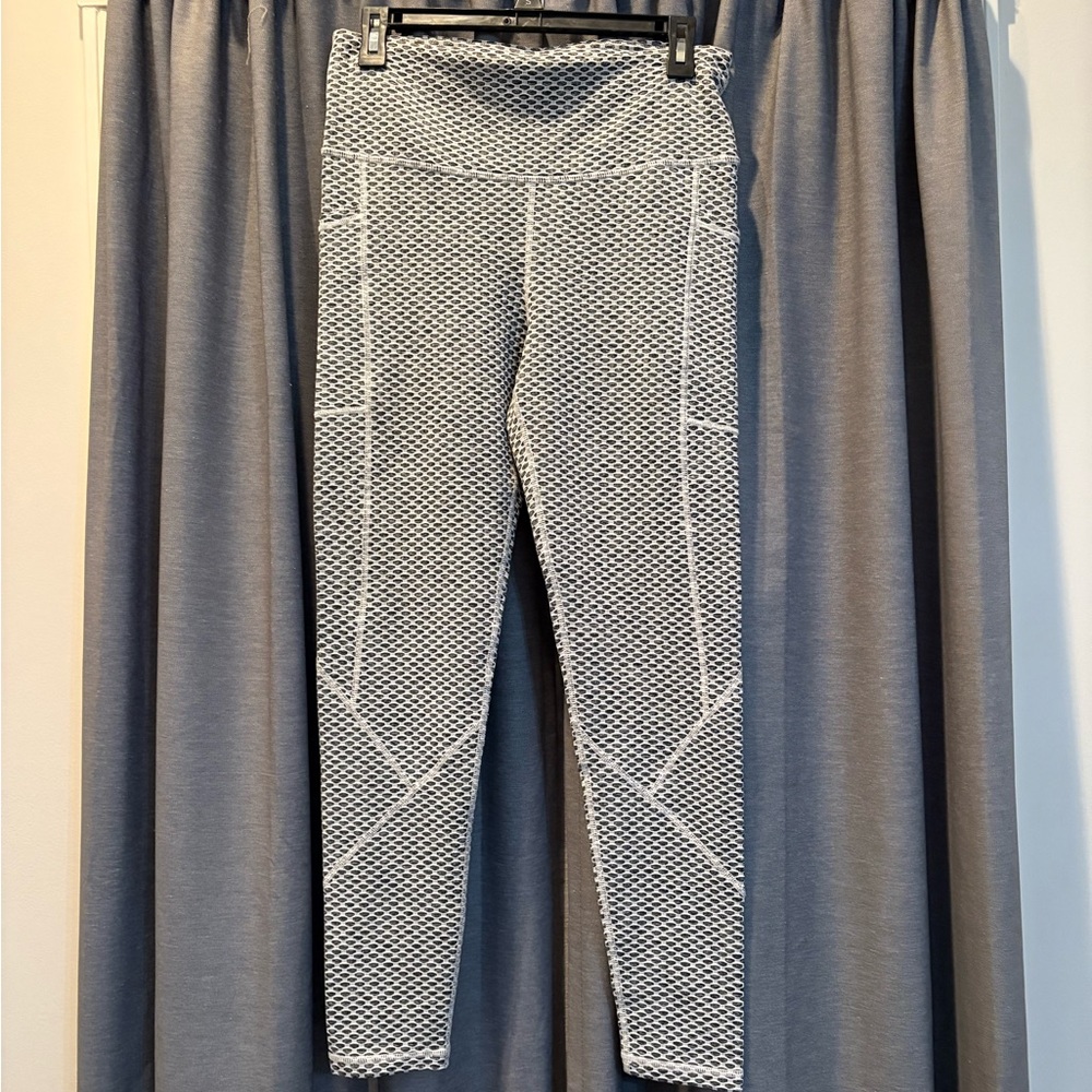 Mono B Textured Black and White Leggings